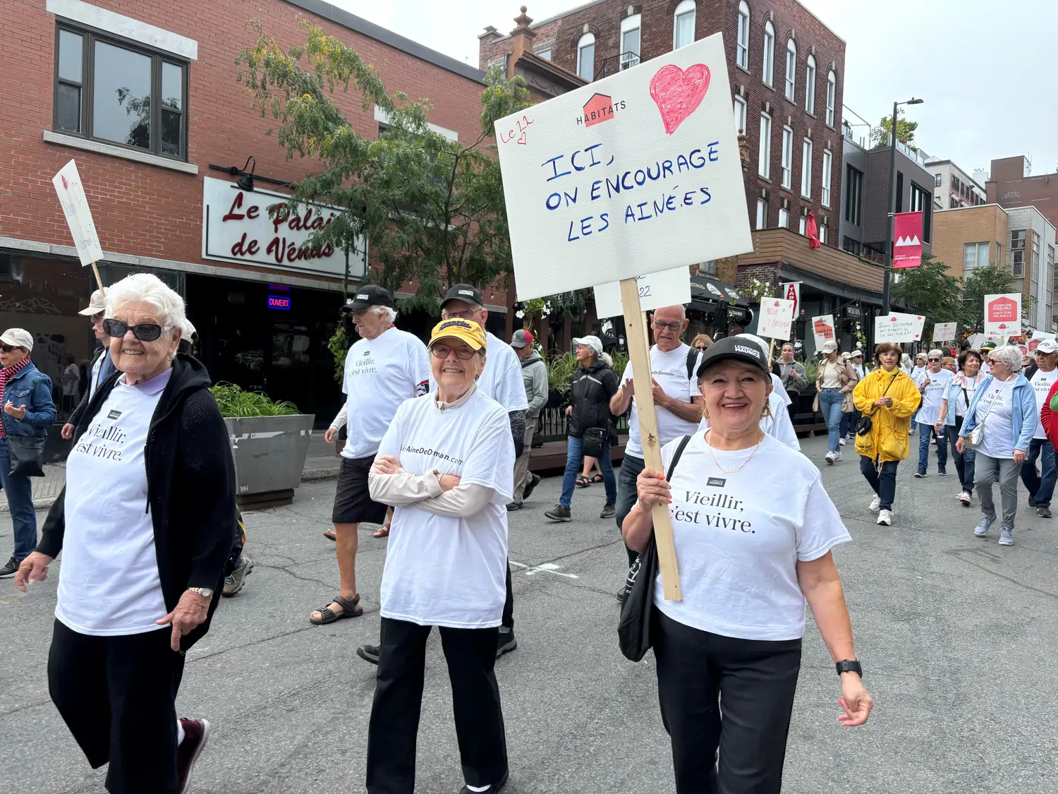 Marche des aînés - Résidence Le 22 - Montréal - Le Groupe Maurice